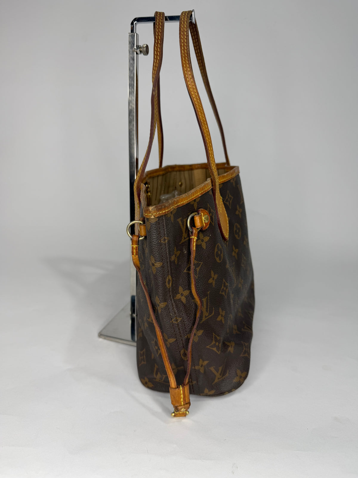 Louis Vuitton Monogram Canvas Neverfull PM Bag