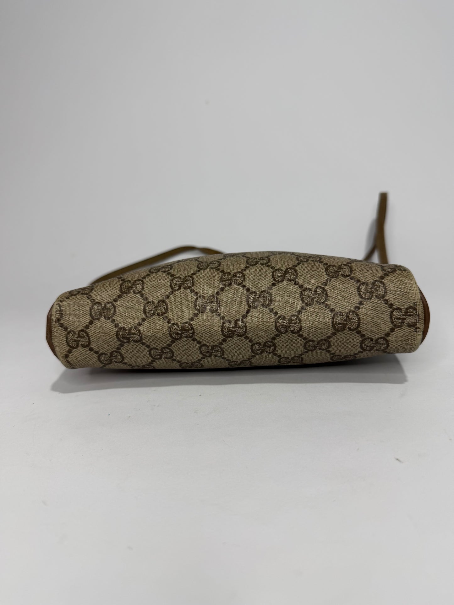Vintage Gucci GG Canvas Crossbody Bag – Beige/Brown Monogram