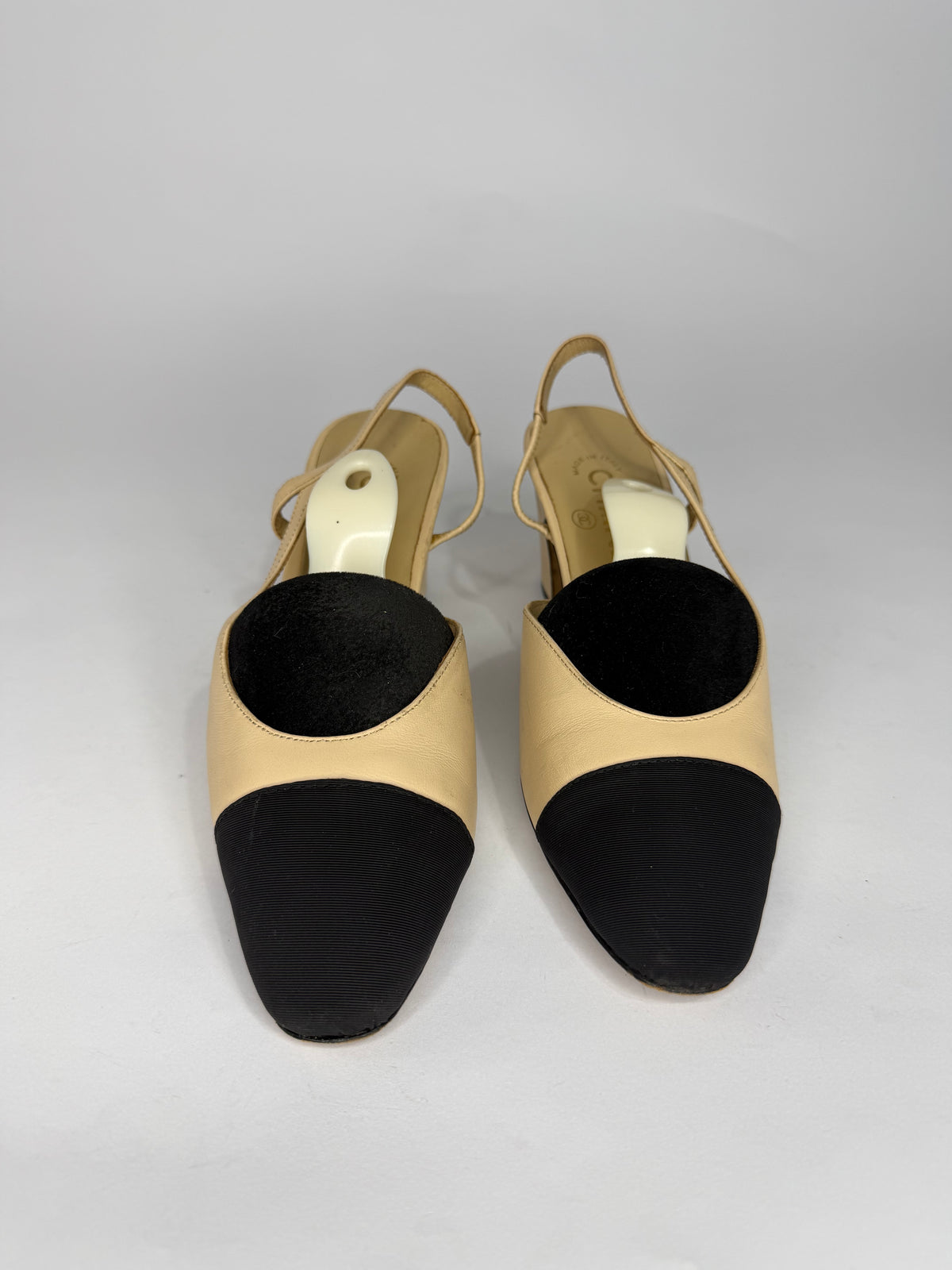 Chanel Beige/Black Leather and Canvas CC Slingback Pumps Size 35 EU/5 US
