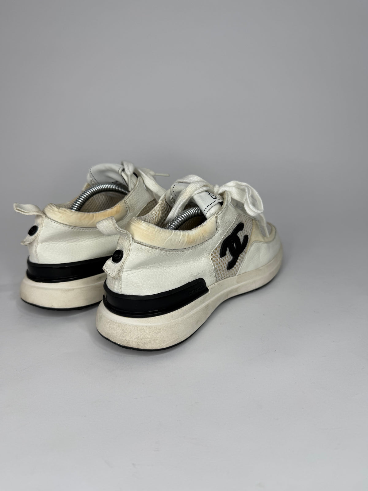 Chanel White Leather and Mesh CC Low Top Sneakers Size 38 EU/ 8 US/ 5 UK