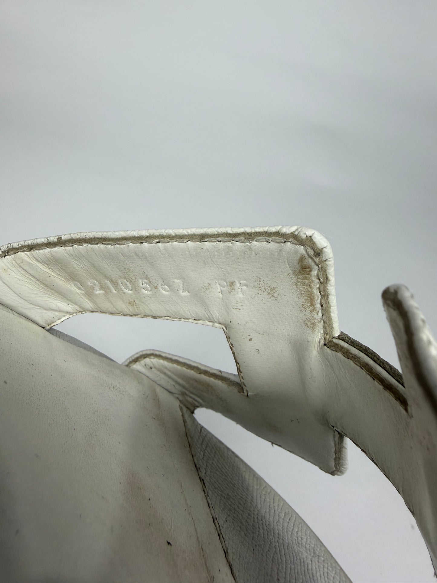 HERMES White Box Calfskin Oran Epson Sandals 39 EU/ 9 US / 6 UK