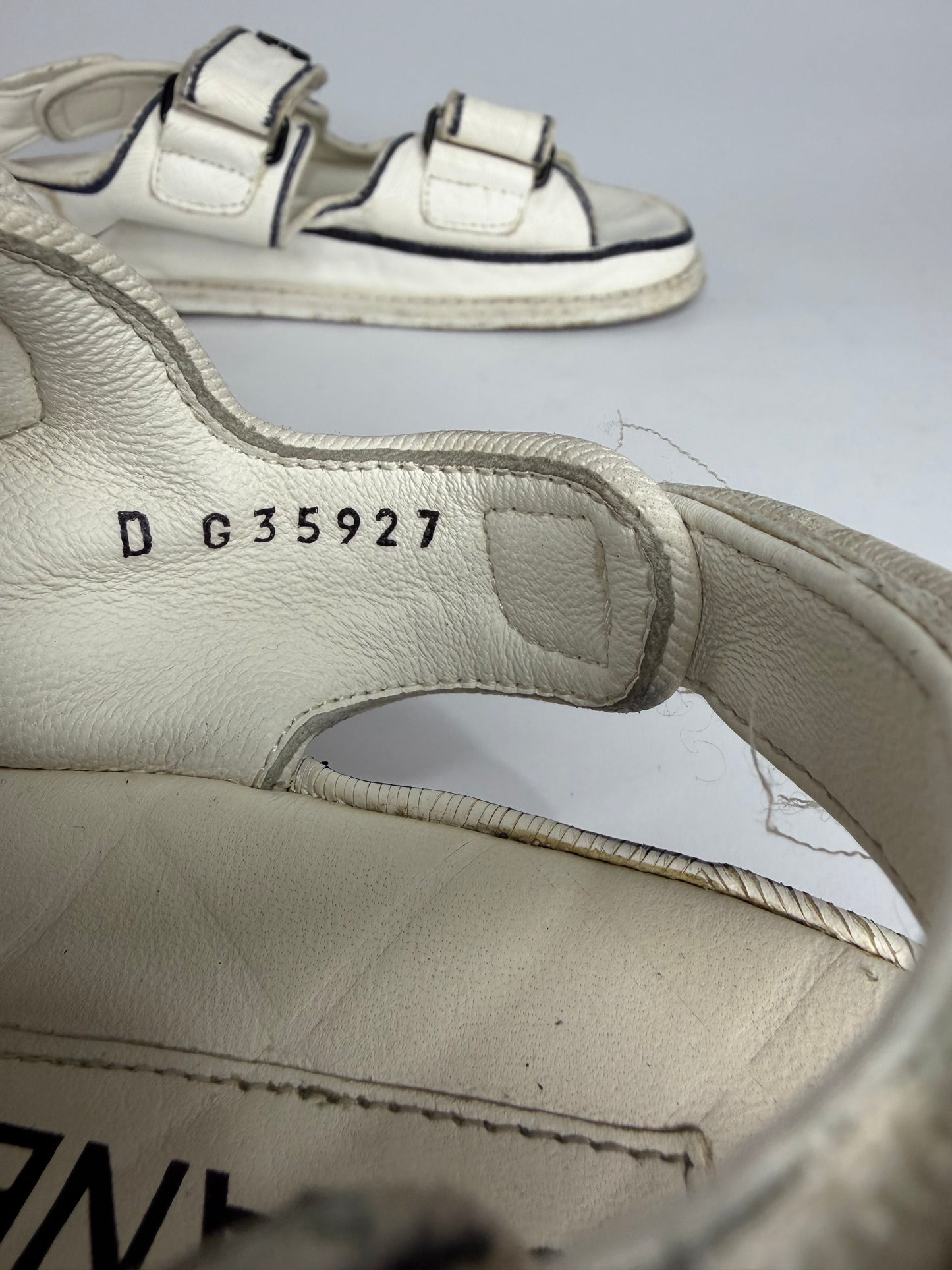 Chanel White Textured Leather Dad Sandals Size 35 EU/ 5 US/ 2 UK