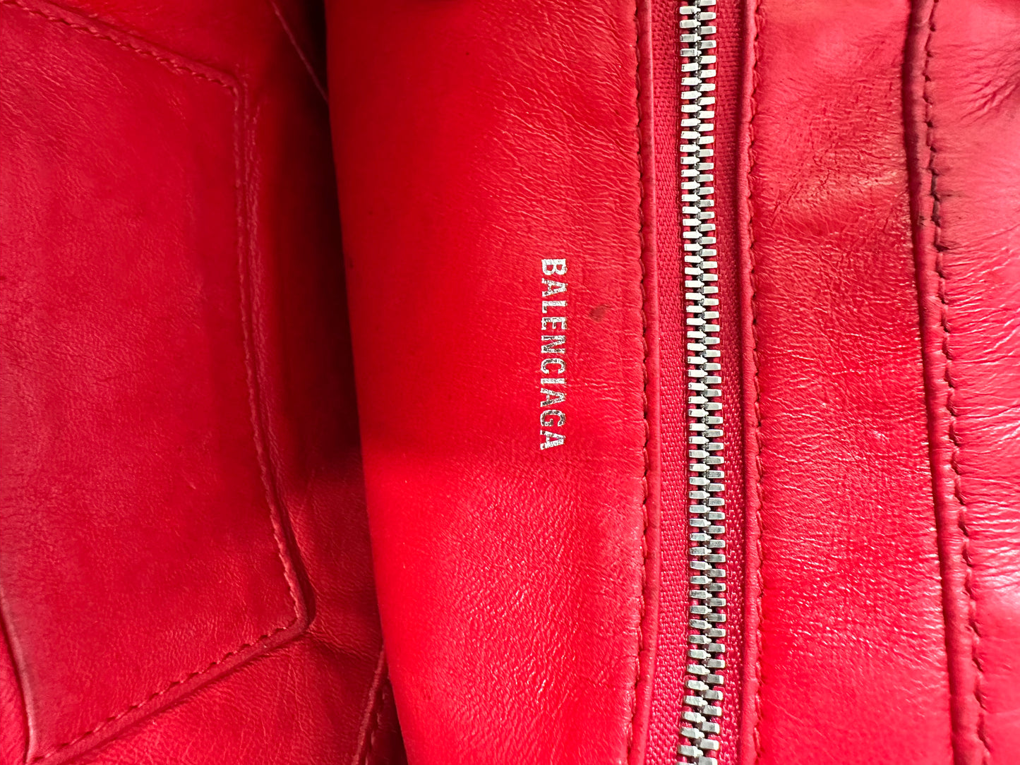 BALENCIAGA 
Calfskin XS Triangle Duffle Black