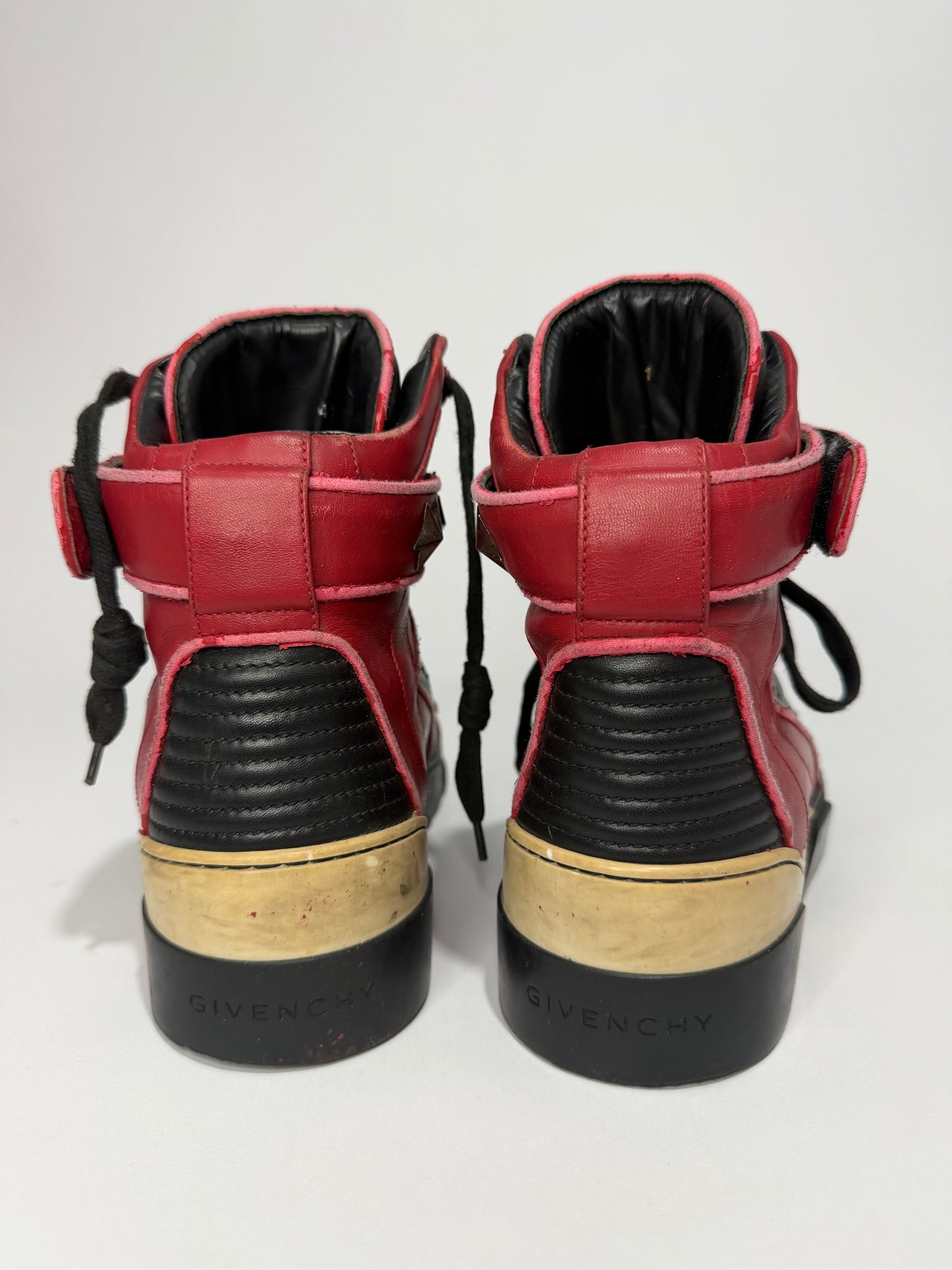 Givenchy Tyson Black/Dark Red Leather Star Studded Sneakers Size 41 EU/ 7.5 UK/ 8.5 US