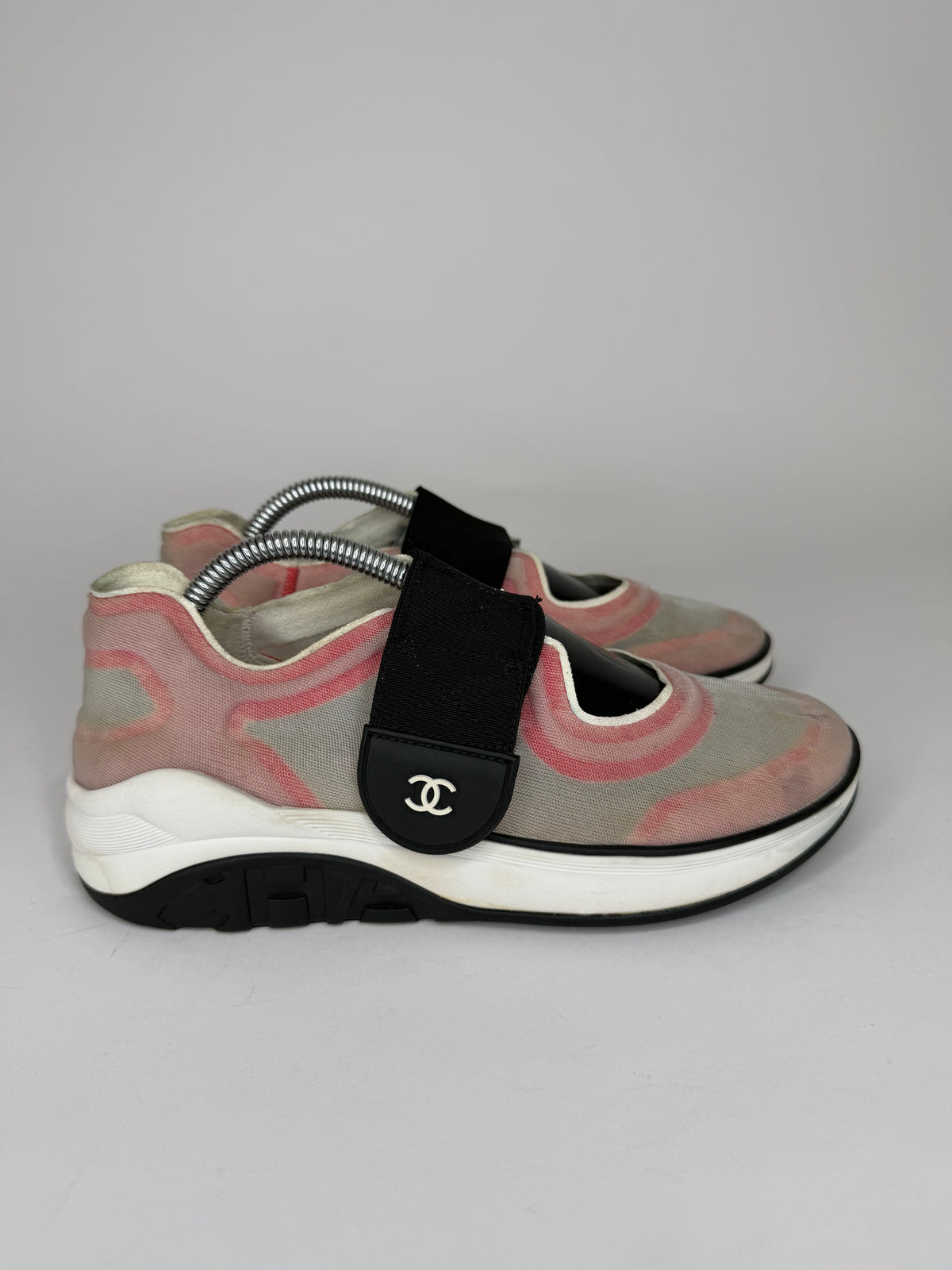 Chanel Pink/White Mesh CC Low Top Sneakers Size 35. 5 EU/ 5.5 US