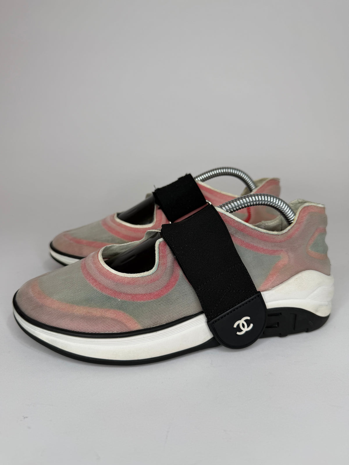 Chanel Pink/White Mesh CC Low Top Sneakers Size 35. 5 EU/ 5.5 US