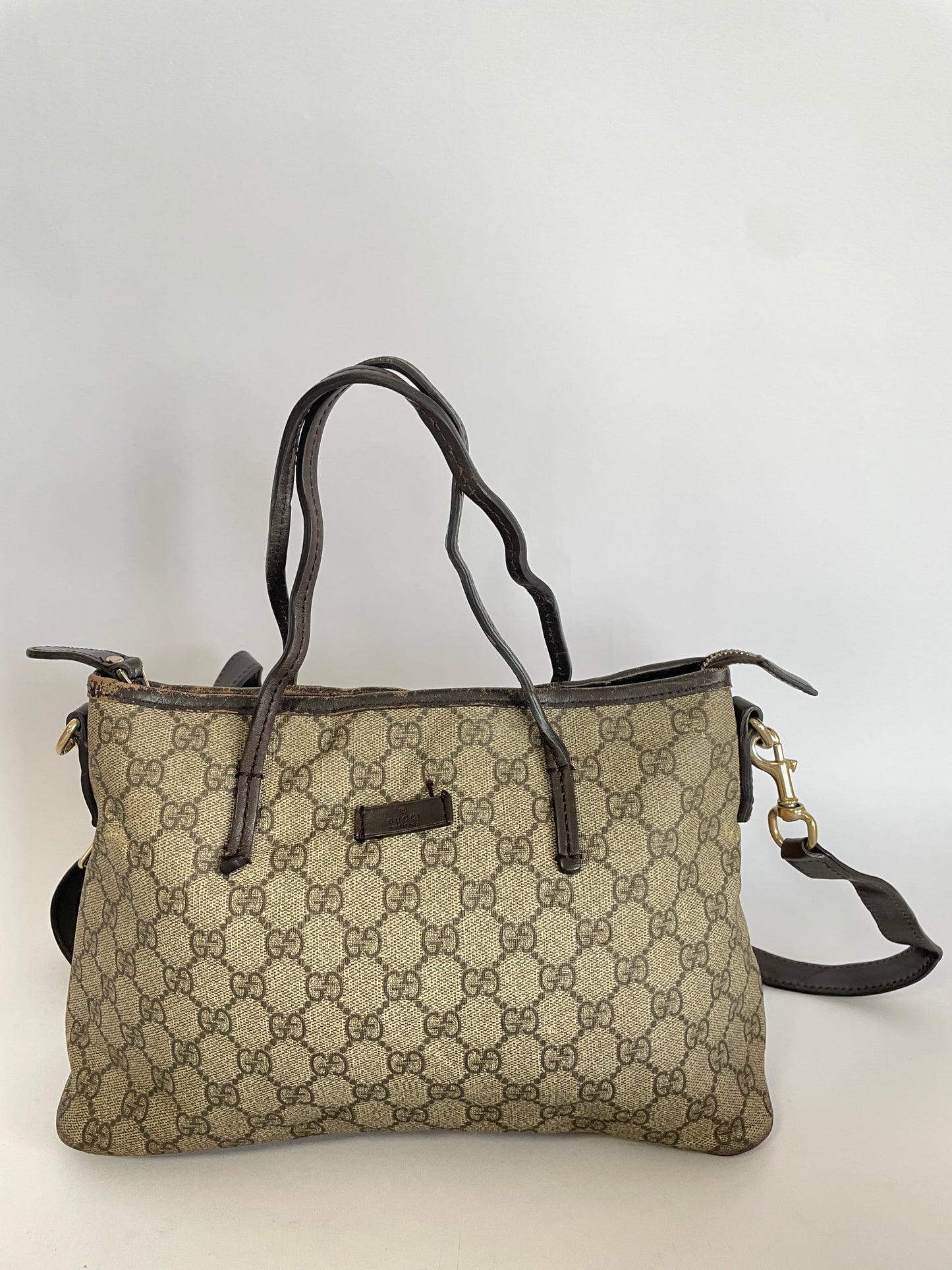 GUCCI GG Supreme Monogram Small Zippered Tote Brown